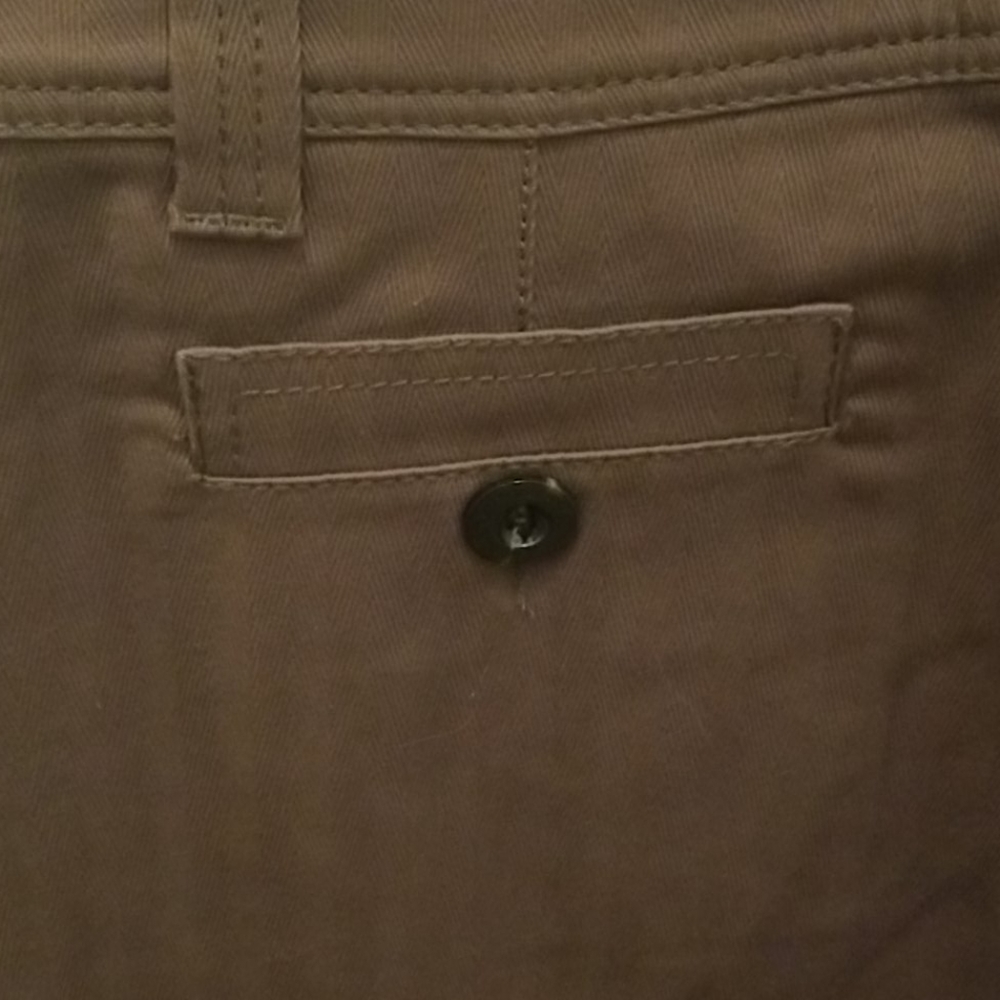 Burberry Wide Leg Cargo Oversized pants. - Picture 7 of 12